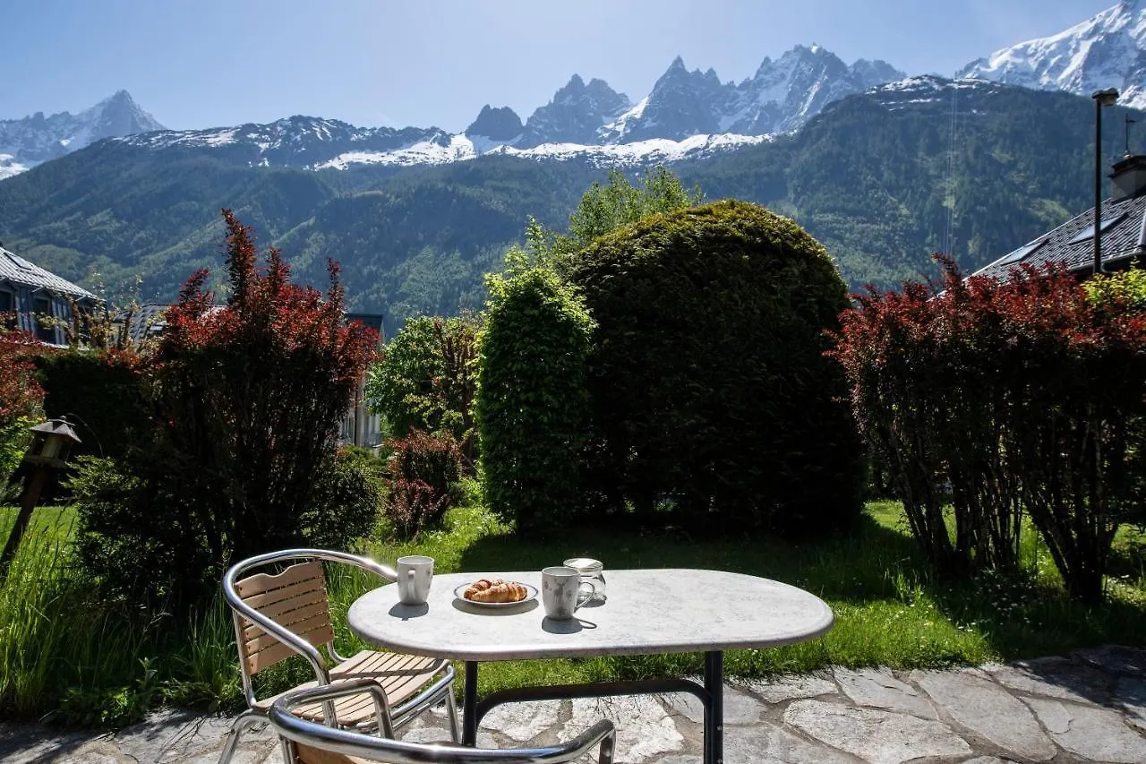 Apt Du Brevent Ski In Ski Out - Happy Rentals Chamonix 0*,